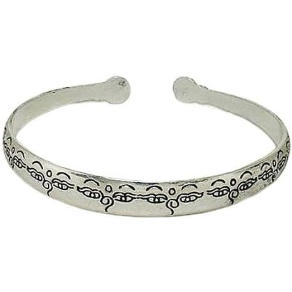 2 Pcs Tibetan Carved Repetitive Buddha Eye Dorje Amulet Cuff Bracelet 2 Pcs Tibetan Carved Repetitive Buddha Eye Dorje Amulet Cuff Bracelet