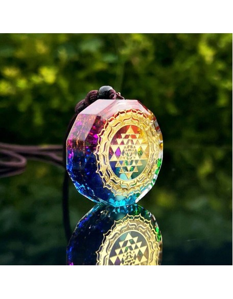 Chakra Orgonite Necklace - Balances Orgone Energy & EMF Protection Chakra Orgonite Necklace - Balances Orgone Energy & EMF Protection