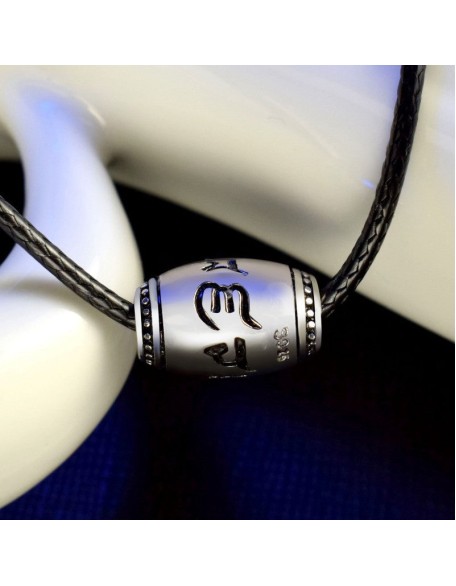 Elegant Tibetan Buddhist Necklace - Mantra for Good Luck Elegant Tibetan Buddhist Necklace - Mantra for Good Luck