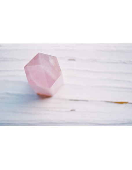 Rose Quartz Wand - Heart Chakra Healing Rose Quartz Wand - Heart Chakra Healing